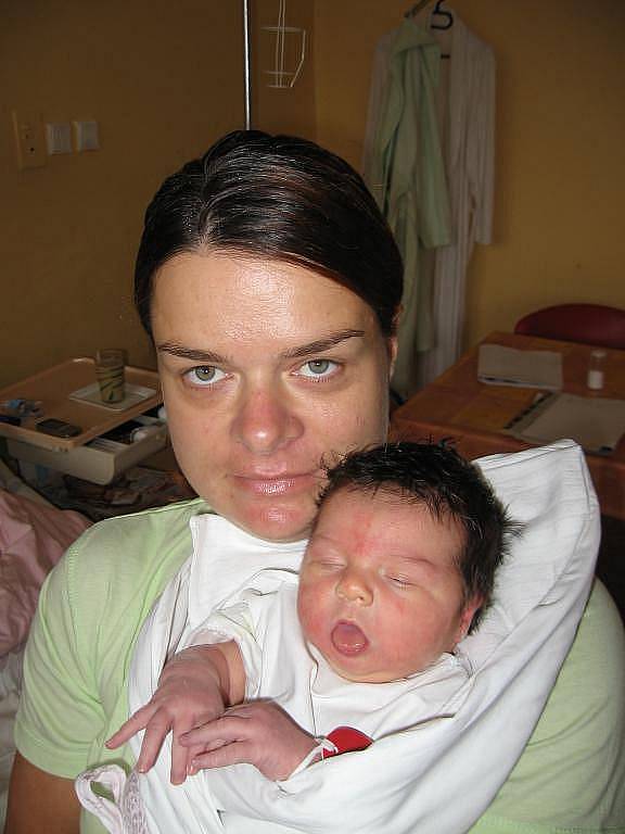 Markétě a Jiřímu Havrančíkovým z Nynic se 9. září pětadvacet minut před desátou hodinou dopoledne narodila v Mulačově nemocnici dcera Hanička (4,20 kg/51 cm), na kterou se doma těší třiapůlletý bráška Jiřík