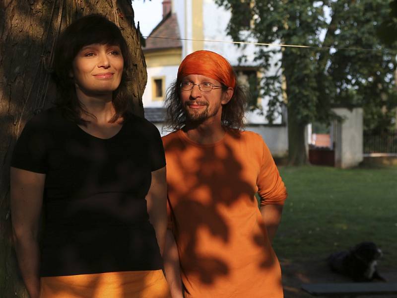 Martin Fojtíček a Jana Fojtíčková založili neziskovou organizaci Ledovec, která pomáhá lidem s duševním onemocněním nebo mentálním handicapem