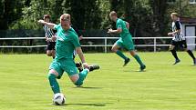 23. kolo I. B třídy, skupina C: SK Smíchov (černí) - Kozolupy 8:0.