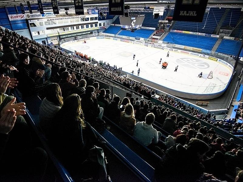 Čtvrtý ročník Bitvy o Plzeň by se znovu mohl těšit velké návštěvě. Na loňský souboj mezi Západočeskou univerzitou a Lékařskou fakultou dorazilo téměř dva tisíce diváků.