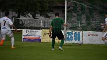 28. kolo I. A třídy: FC Rokycany B (zelení) - Slavoj Mýto B 5:2.