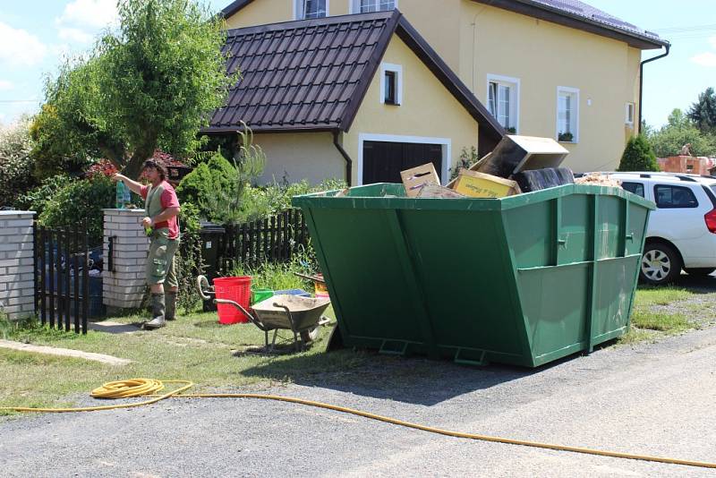 Následky silného deště ve Šťáhlavech