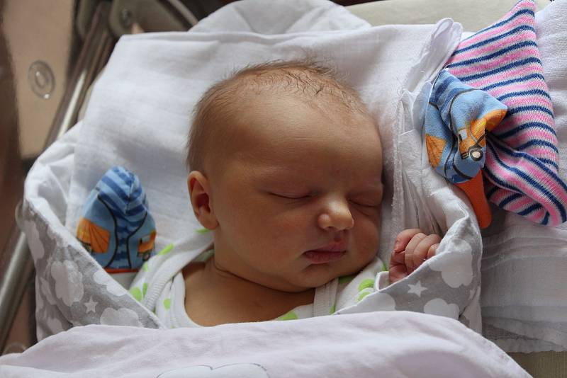 Ema Slivoňová z Horní Břízy přišla na svět v porodnici FN Lochotín v Plzni 3. července 2022 hodinu po půlnoci. Vážila 3920 g a měřila 50 cm. Rodiče Jana a Jakub věděli, že jejich prvorozeným miminkem bude holčička.