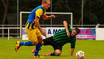 8. kolo FORTUNA divize A: FC Rokycany (na snímku fotbalisté v zelenočerných dresech) - Viktoria Mariánské Lázně 2:0 (1:0).