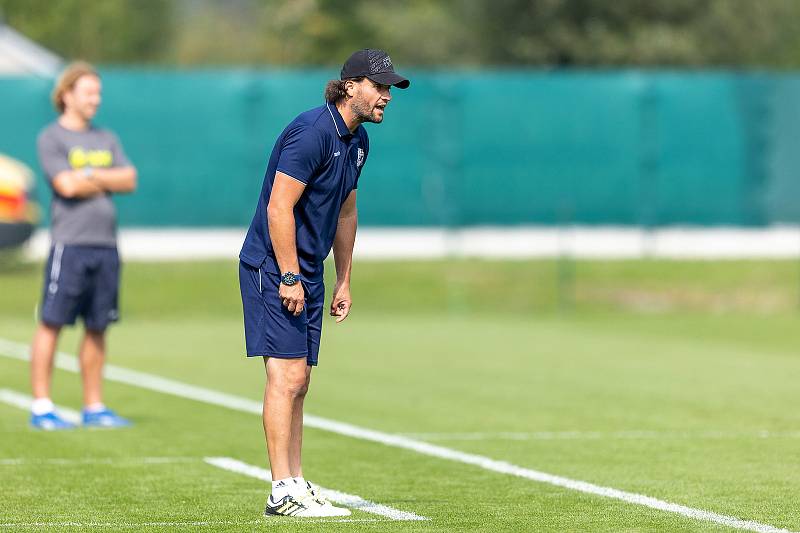 Z archivu: Fotbalisté plzeňské Viktorie prohráli na Admiře 1:3.