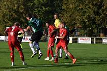 FORTUNA divize A, 9. kolo: FC Rokycany (na snímku fotbalisté v zelených dresech) - FK Komárov 2:2.