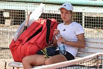 Alisa Oktiabrevová (Rusko) na tenisovém turnaji Ex Pilsen Babolat Cup.