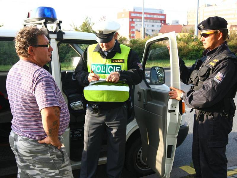 Policejní dopravně bezpečnostní akce v ulici U Prazdroje