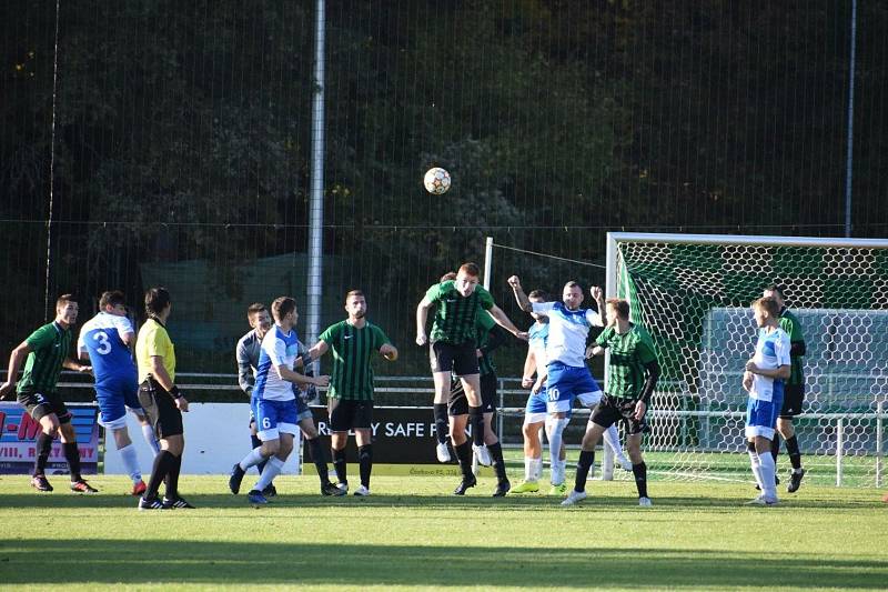 FC Rokycany (zelení) - FK Hvězda Cheb 2:1 (0:0).