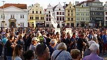 Tady není Rusko protest setkání spolek Milion chvilek pro demokracii náměstí Republiky cca 400 učastníků