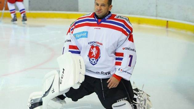 Pavel Kuka v roli hokejového gólmana
