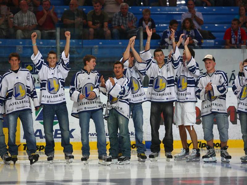 V prvním extraligovém zápase vyhrála Plzeň proti Zlínu 6:2