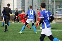 Zimní příprava: SK Petřín Plzeň U19 (červení) - TJ Zruč (modří).