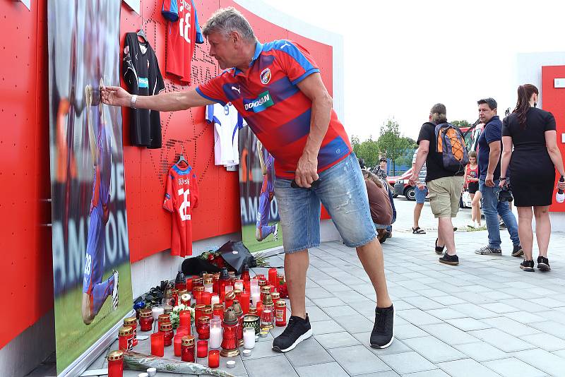 Pietní místo u stadionu FC Viktoria Plzeň