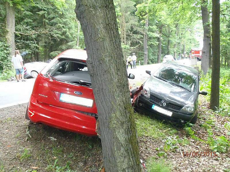 Hromadná dopravní nehoda u Horní Břízy