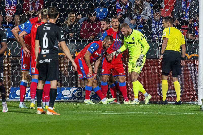 13. kolo FORTUNA:LIGY: Viktoria Plzeň - Baník Ostrava 3:1