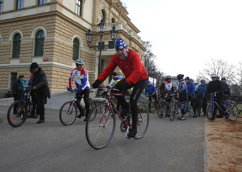 Novoroční vyjížďka cyklistů