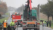 Čtvrteční smrtelná nehoda na silnici mezi Plzní a Karlovými Vary