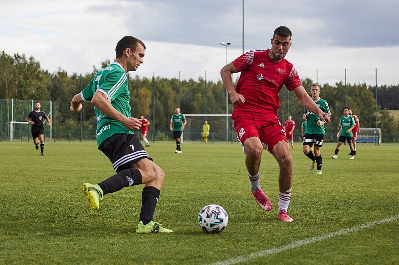 6. kolo FORTUNA divize A: SK Horní Bříza (na snímku fotbalisté v zelených dresech) - SK Petřín Plzeň 1:3.