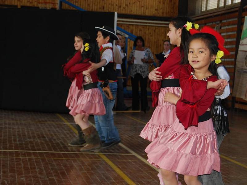 V Nepomuku se konal Nejmilejší koncert, přehlídka dětských domovů