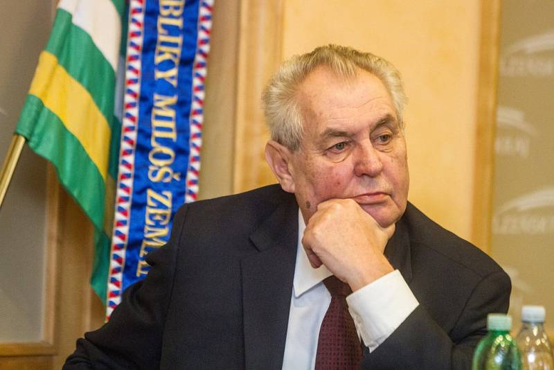 Návštěvu Plzeňského kraje zahájil Miloš Zeman návštěvou Krajského úřau