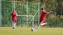 6. kolo FORTUNA divize A: SK Horní Bříza (na snímku fotbalisté v zelených dresech) - SK Petřín Plzeň 1:3.