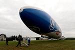 Z letu vzducholodi Zeppelin z Prahy do Plzně.