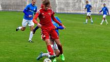 9. kolo krajského přeboru: SK Petřín Plzeň B - SK Rapid Plzeň (na snímku fotbalisté v modrých dresech) 1:3 (0:0).