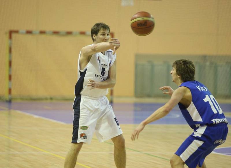 BK Lokomotiva Plzeň - Kara Trutnov