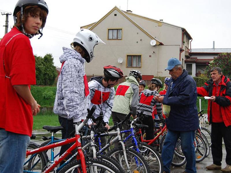 Dopravní soutěž mladých cyklistů ve Vejprnicích