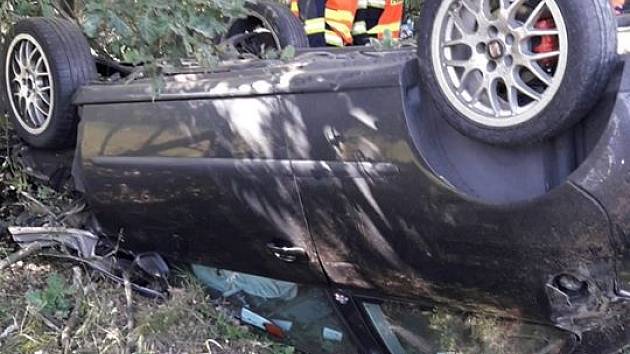 Vážná dopravní nehoda u Letkova.