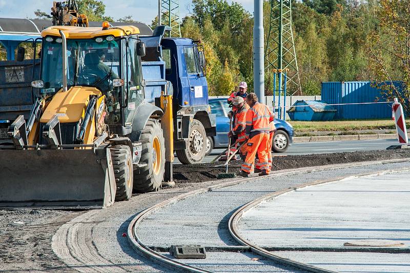 Rekonstrukce tramvajového kolejiště linky č. 1 v Plaské ulici v Plzni.