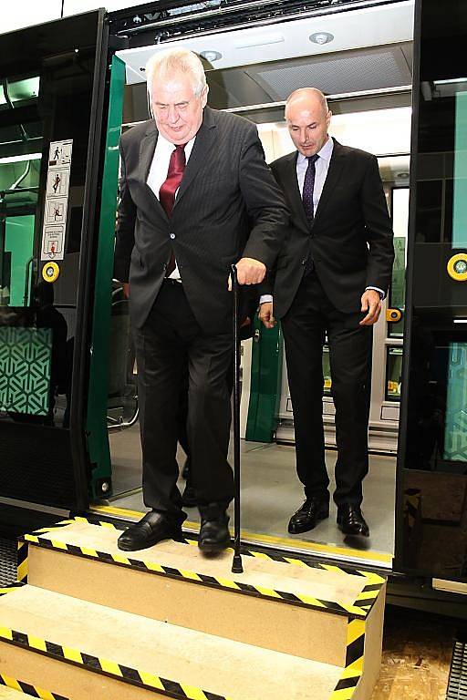 Prezident Miloš Zeman ve Škodě Transportation