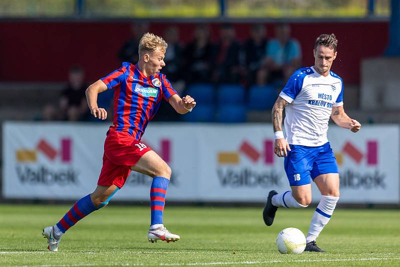 Z archivu: Fotbalisté plzeňské Viktorie prohráli na Admiře 1:3.