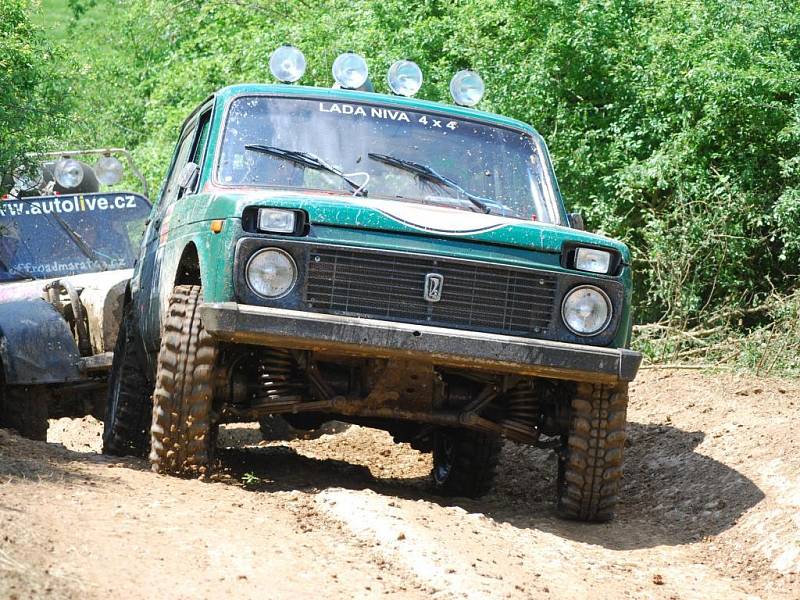 Čtyřiadvacetihodinový offroad maraton v Dobřanech