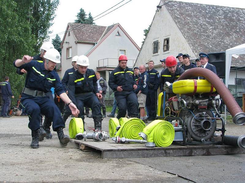 Dobrovolní hasiči z Ledec oslavili 110. výročí založení svého sboru