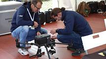 Dronfest – setkání profesionálů i nadšenců v bezpilotním létání. V areálu v plzeňské Cukrovarské ulici byly k vidění ukázky nejmodernějších technologií, trendy v bezpilotním létání, FPV závody, přednášky. Letos poprvé vše přenášeno i on-line.