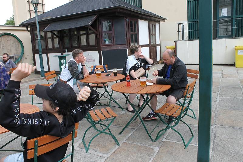 Festival polévky — Plzeň jaro 2022 představil v neděli 29. května v Plzeňském Prazdroji 14 restaurací a bister s dvacítkou různých druhů polévek.