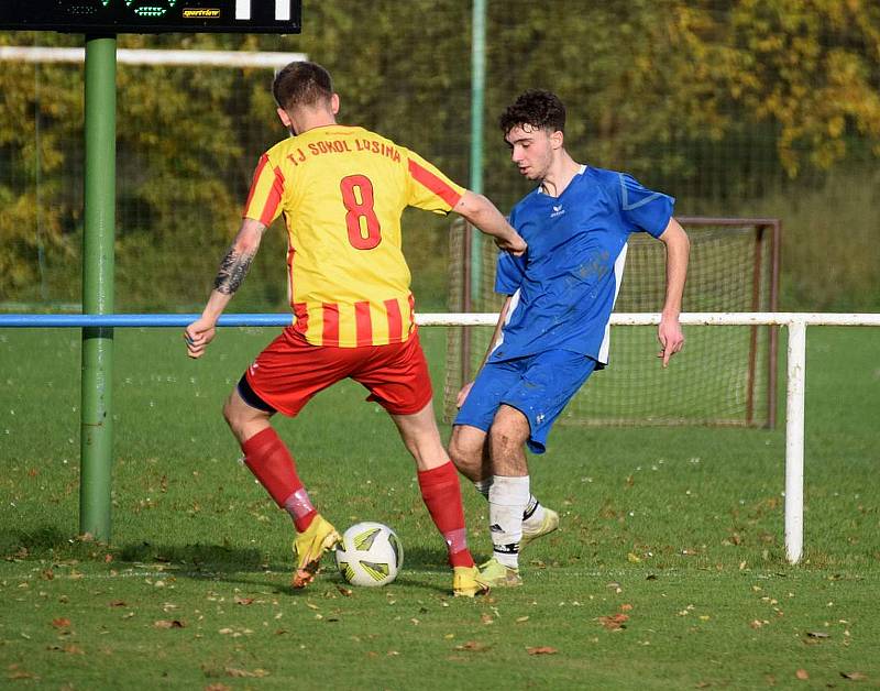 11. kolo I. B třídy (skupina B): TJ Sokol Štěnovice (na snímku fotbalisté v modrých dresech) - TJ Sokol Losiná 1:5 (1:4).