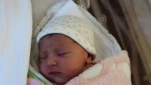 Ema Brůhová z Týnce se narodila rodičům Šárce a Martinovi v klatovské porodnici 20. dubna v 0:55 hodin. Pohlaví svého prvorozeného miminka s mírami 2890 g a 48 cm věděli rodiče dopředu.