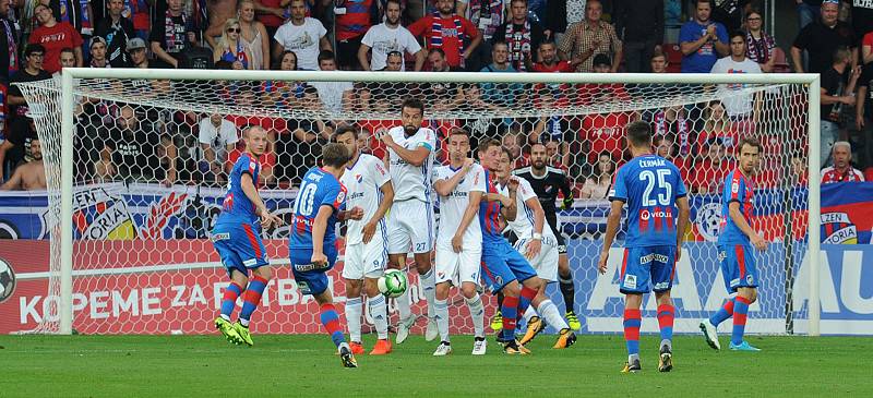 Fotbalisté Plzně porazili v zápase 5. kola první ligy doma Baník Ostrava 3:0.