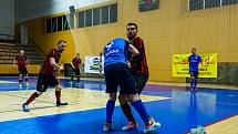 Interobal Plzeň - Chrudim (v modrém), 2. finále play-off 1. Futsal ligy, 6. května 2022.