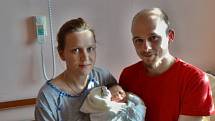 Emma Pašková se narodila 5. listopadu v 15:00 mamince Veronice a tatínkovi Tomášovi z Nekmíře. Po příchodu na svět ve FN vážila jejich první dcera 2770 gramů a měřila 48 cm