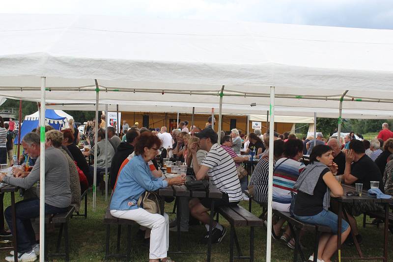 Obec Šťáhlavy na jižním Plzeňsku slavila v pátek a v sobotu své narozeniny.