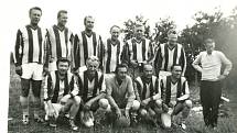 Historické fotografie chotíkovského fotbalového klubu. Foto: FC Chotíkov 1932