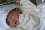 Filip (3,68 kg, 52 cm), který se narodil 11. května v 19.47 hod. ve FN, je prvorozeným synem Jany a Tomáše Filípkových z Plzně