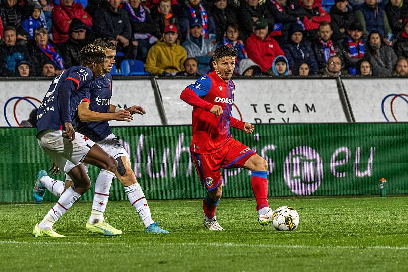 9. kolo FORTUNA:LIGY: FC Viktoria Plzeň - SK Slavia Praha 3:0 (2:0).