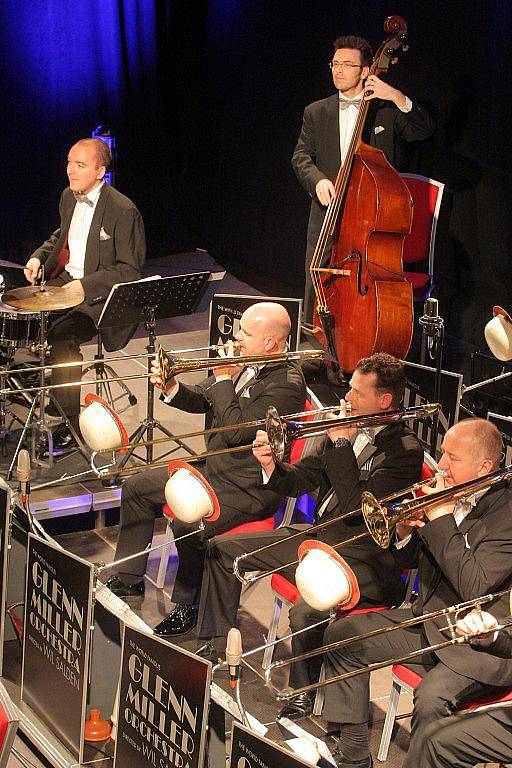 Glenn Miller Orchestra v plzeňském Parkhotelu