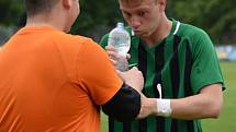 28. kolo I. A třídy: FC Rokycany B (zelení) - Slavoj Mýto B 5:2.