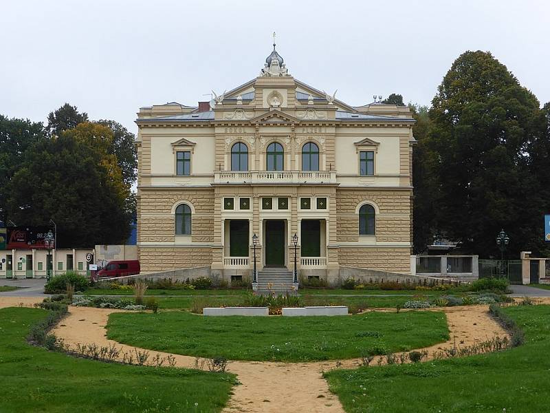 Sokolovna v centru Plzně